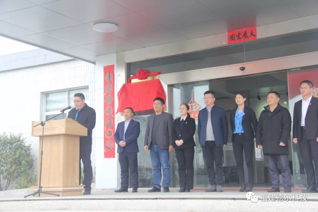 2.webp.jpg 2.webp.jpg